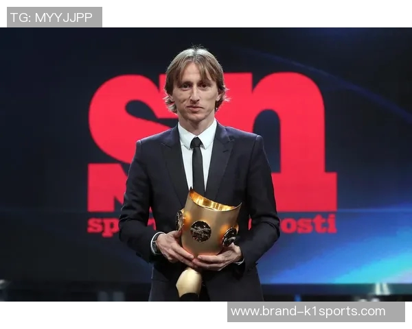 莫德里奇:从克罗地亚足球天才到世界足坛传奇的辉煌之路 莫德里奇:从克罗地亚足球天才到世界足坛传奇的辉煌之路